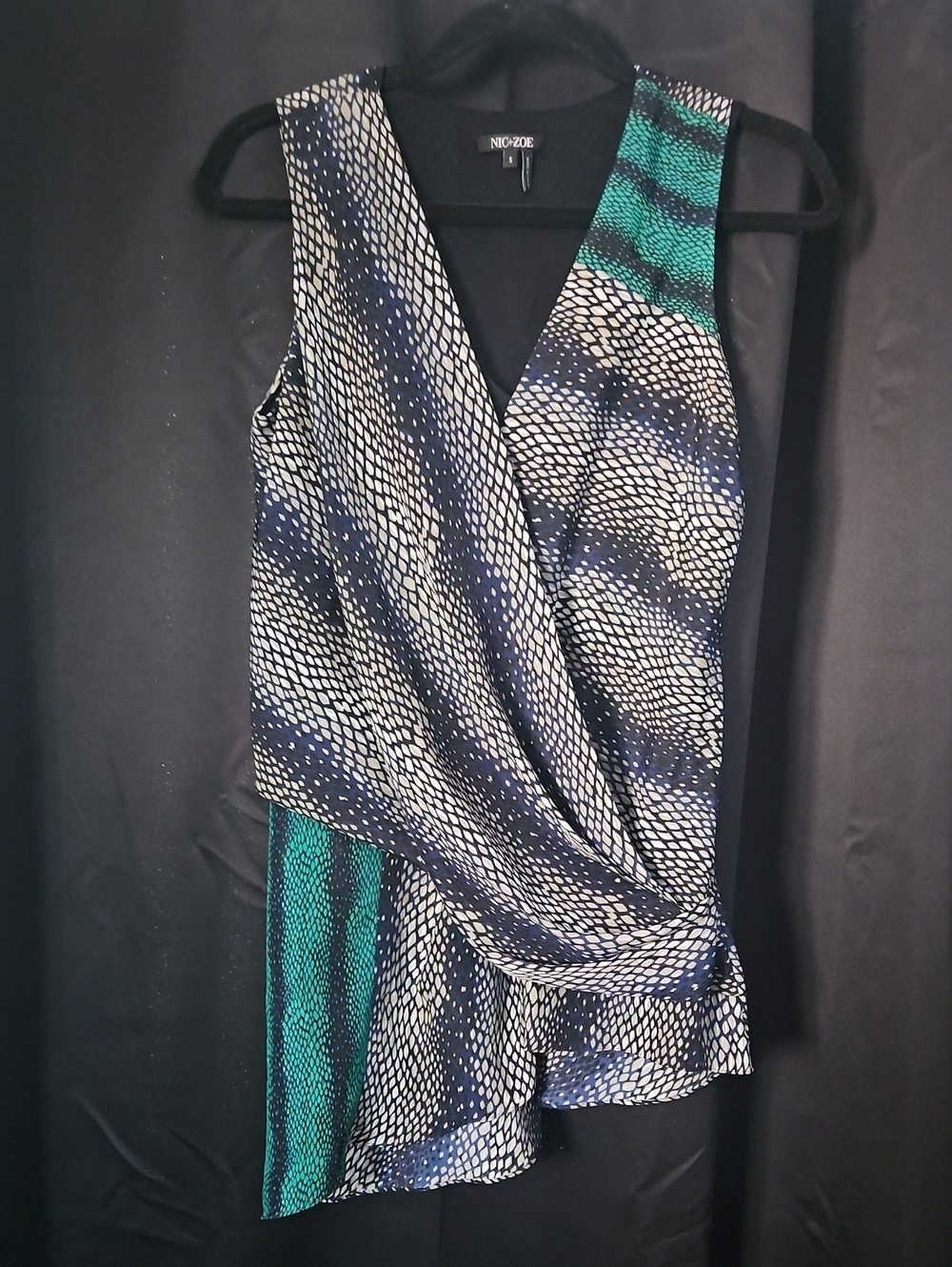 NIC+ZOE One-Shoulder Draped Top in Black, White & Teal Small